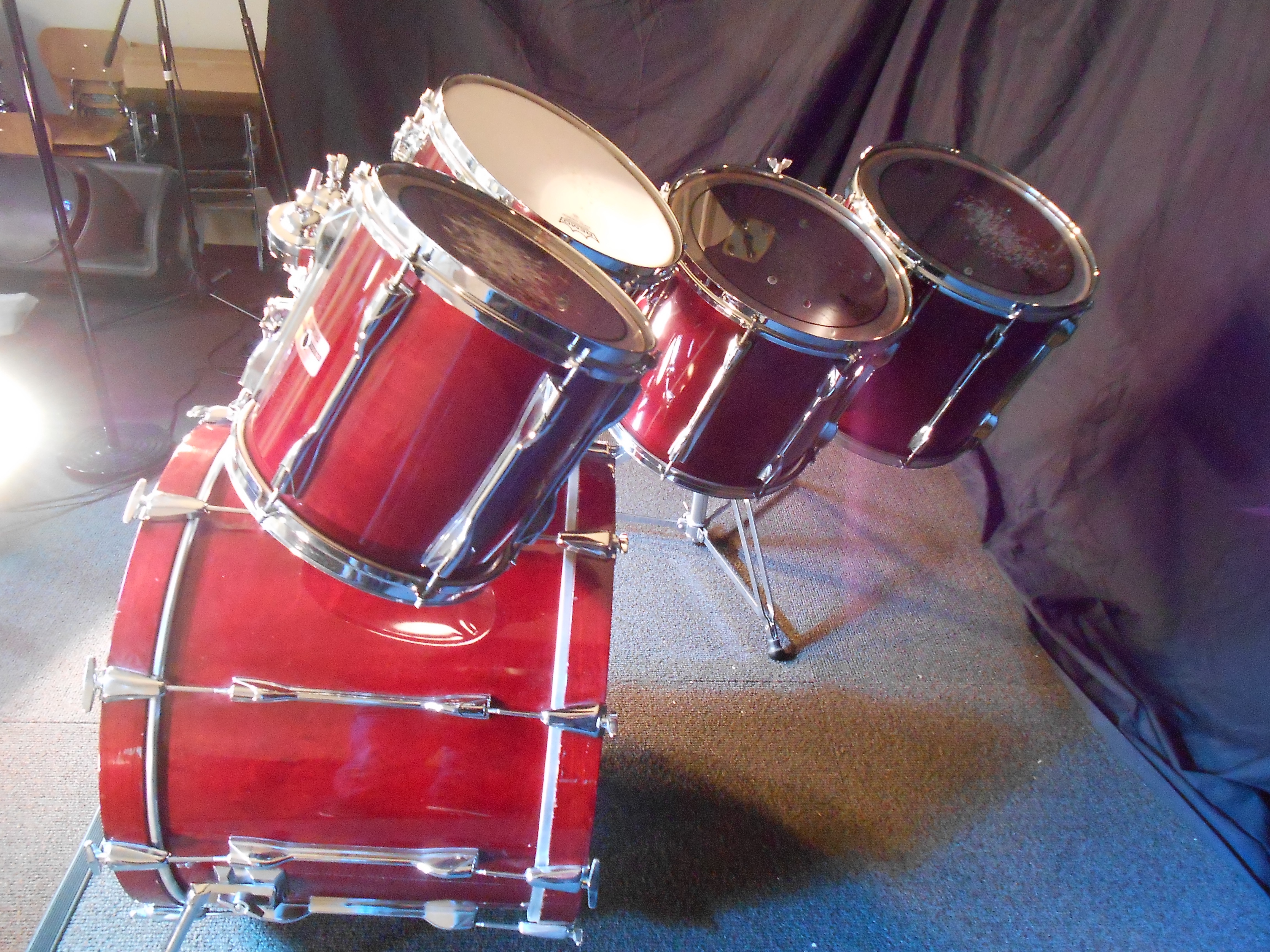 Vinnie Colaiuta's Yamaha Recording Custom Set, Authenticated! 11,995.
