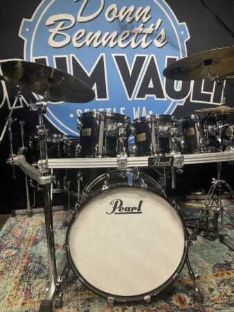 Pearl - Masters Custom, Extra Maple, 7-Piece Set, with Snare, Complete DR-80 Rack System and Hardware 2000s - Black Clear Lacquer