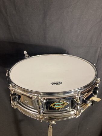 Ascend (by LP / Latin Percussion) - 3.5x14" Metal 8-lug Piccolo Snare Drum