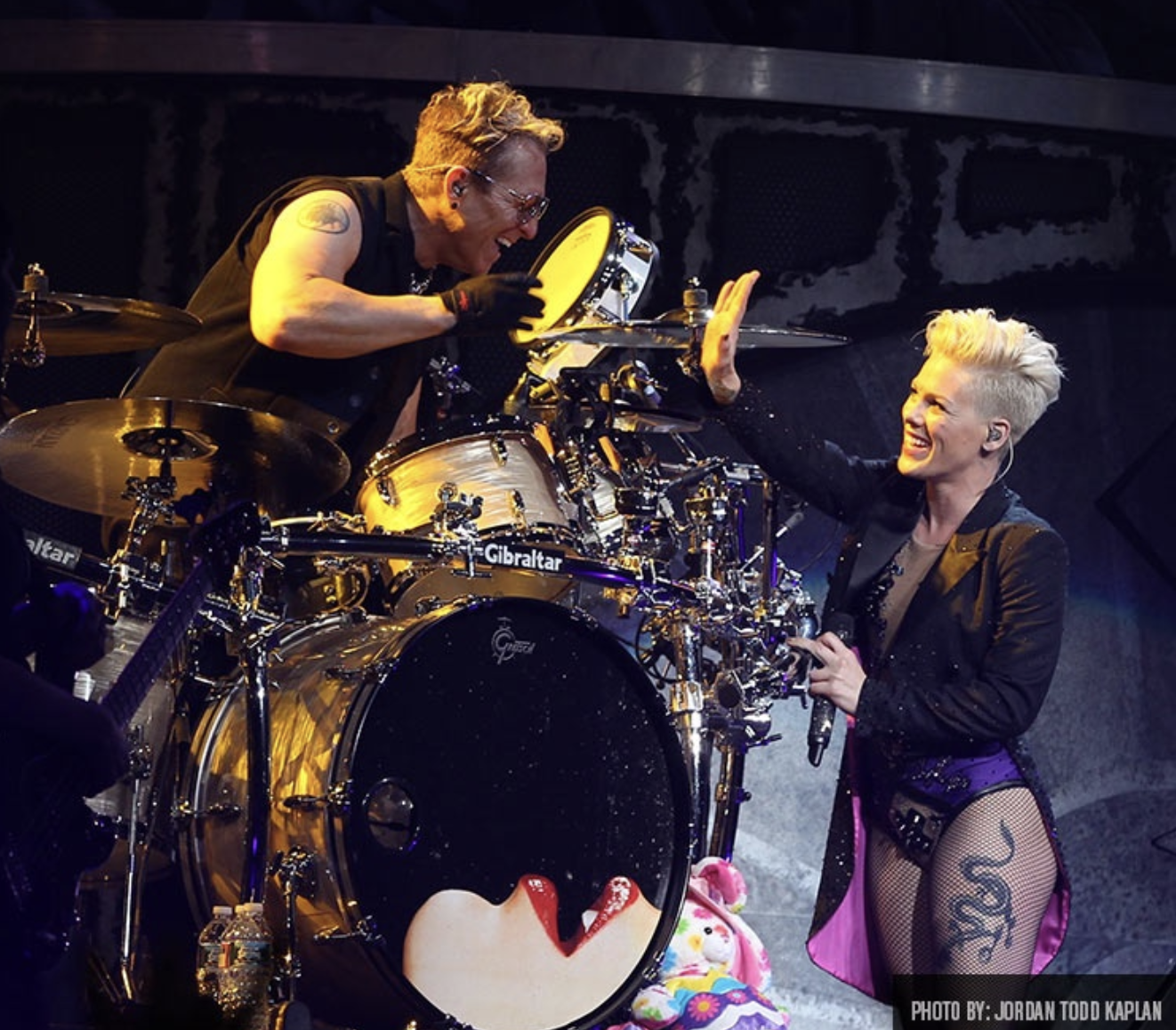 Mark Schulman w Pink
